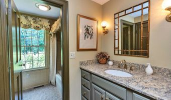 7 Melendy Holw, Amherst, NH 03031