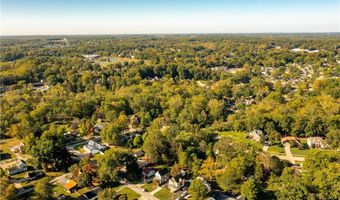 394 Long St, Amherst, OH 44001