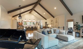 14833 Sunburst Dr, Bigfork, MT 59911