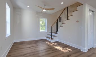 706 Augustine Rd, Atlantic City, NJ 08401