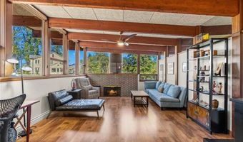 25 Logan Rd, Alton, IL 62002