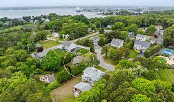 8 Stackpole Cir, Bourne, MA 02532