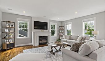 54 Michael Dr, Bristol, RI 02809