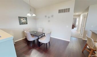 2916 Signature Blvd, Ann Arbor, MI 48103