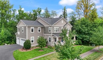 41062 LYNDALE WOODS Dr, Aldie, VA 20105