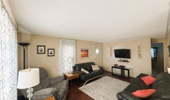 905 Dogwood Dr, Barefoot Bay, FL 32976