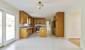 555 Waterville Rd, Avon, CT 06001
