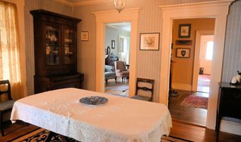 151 Kenduskeag Ave, Bangor, ME 04401