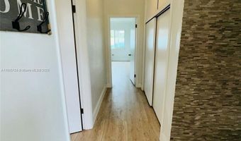 9281 W Bay Harbor Dr 6, Bay Harbor Islands, FL 33154
