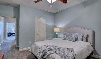 3816 Legacy Village Dr, Benton, AR 72015
