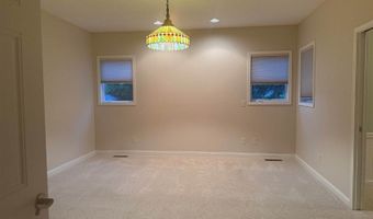 631 South St, Akron, IA 51001