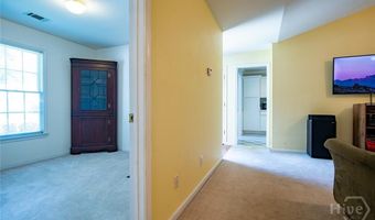 165 Spring Lake Dr, Athens, GA 30605