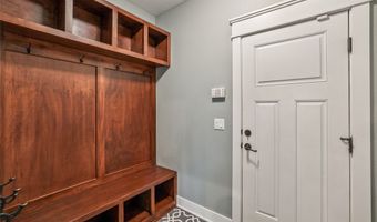 903 Baileys Grove Dr, Adel, IA 50003