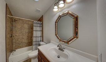 913 Ted, Alpine, TX 79830