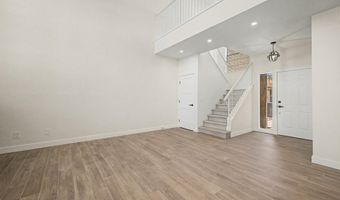 2084 N SUNSET Dr, Chandler, AZ 85225