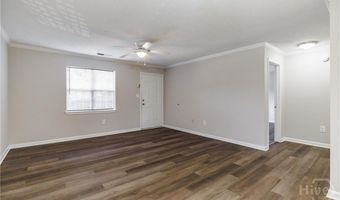100 Woodstone Dr 10, Athens, GA 30605