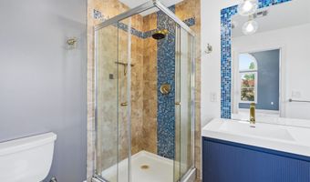 646 Compass Ave, Beachwood, NJ 08722