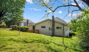 702 13th St, Altavista, VA 24517