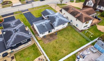 1124 N Anvil Ct, Addison, IL 60101