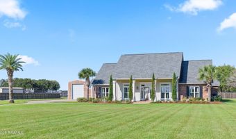 8326 Sidney Gautreaux Rd, Abbeville, LA 70510
