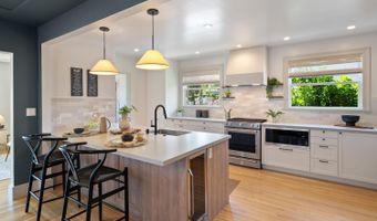 2621 Encinal Ave, Alameda, CA 94501