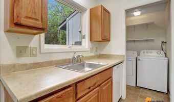 1411 Carolyn Cir, Anchorage, AK 99504