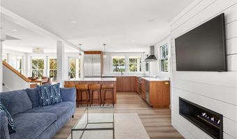 804 Mohegan Trl, Block Island, RI 02807