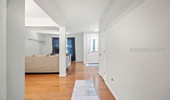 8 Waccamaw Way, Beaufort, SC 29906