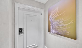 21150 Point Pl 1404, Aventura, FL 33180