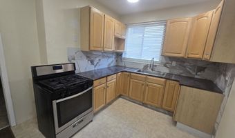 6 W 35TH St 1, Bayonne, NJ 07002