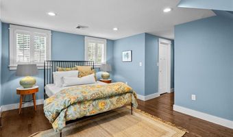 7 Lee Rd, Barrington, RI 02806