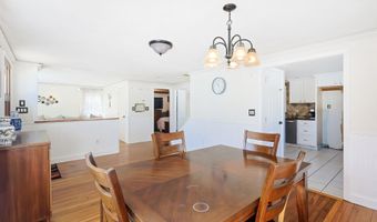 9 Marilyn Rd, Bourne, MA 02532