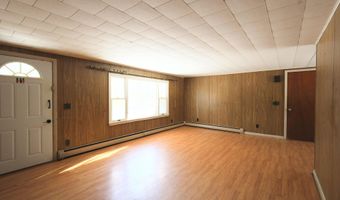 7 Guptill Rd, Belgrade, ME 04917