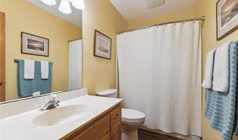 8290 Irvine Ave NW, Annandale, MN 55302