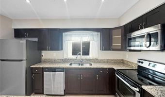 626 ORANGE Dr 243, Altamonte Springs, FL 32701