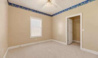 1731 Hollister Dr, Alcoa, TN 37701