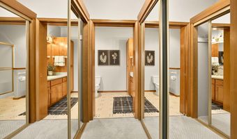 920 Mountain Meadows Cir, Ashland, OR 97520