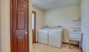 12 KIMMIE Ct, Bear, DE 19701