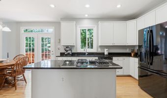 21495 TITHABLES Cir, Broadlands, VA 20148