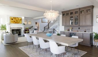 150 Alfred Drowne Rd, Barrington, RI 02806