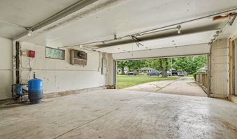 26330 W Grapevine Ave, Antioch, IL 60002