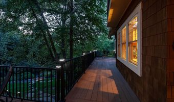 33943 Mill Creek Dr, Adel, IA 50003