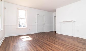 235 W 10 St, Laurel, DE 19956