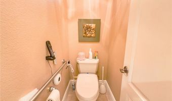 13724 Chateau Ct, Apple Valley, CA 92307