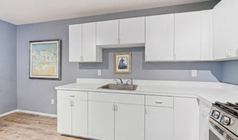 307-341 Main St, Allenhurst, NJ 07711