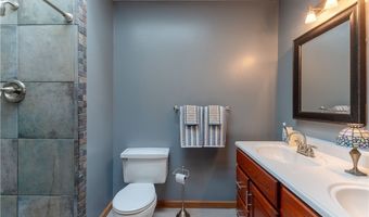 6471 Ridgeview Ave, Austintown, OH 44515