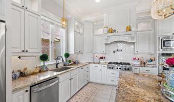 2537 Tiger Crossing Dr, Baton Rouge, LA 70810