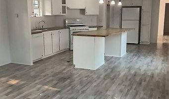 411 S Grover Ave, Alma, MI 48801