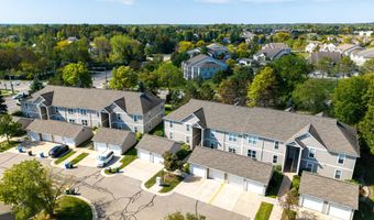 1468 Fox Pointe Cir, Ann Arbor, MI 48108