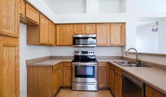 430 W Half Moon Way, Chandler, AZ 85225